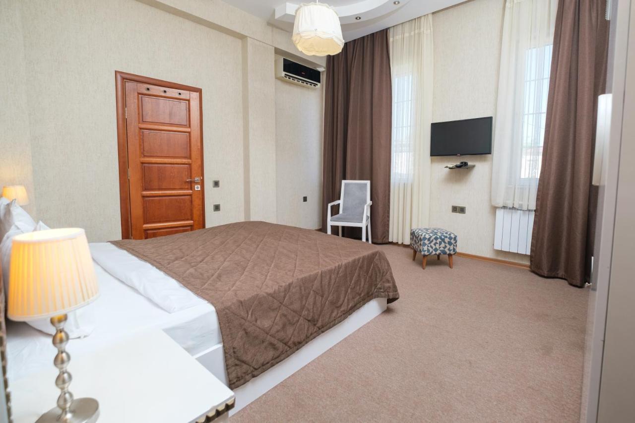 Maestro Hotel บากู ภายนอก รูปภาพ