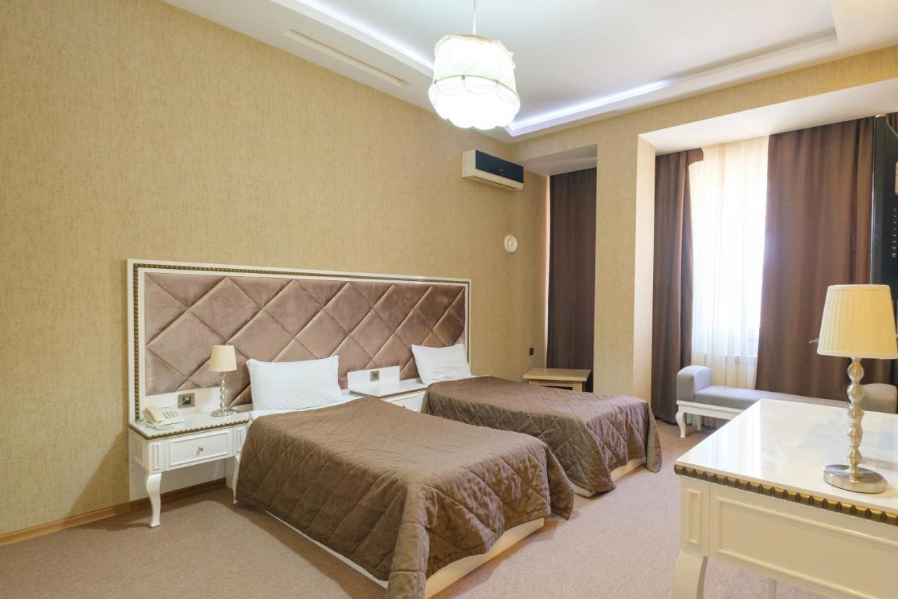 Maestro Hotel บากู ภายนอก รูปภาพ