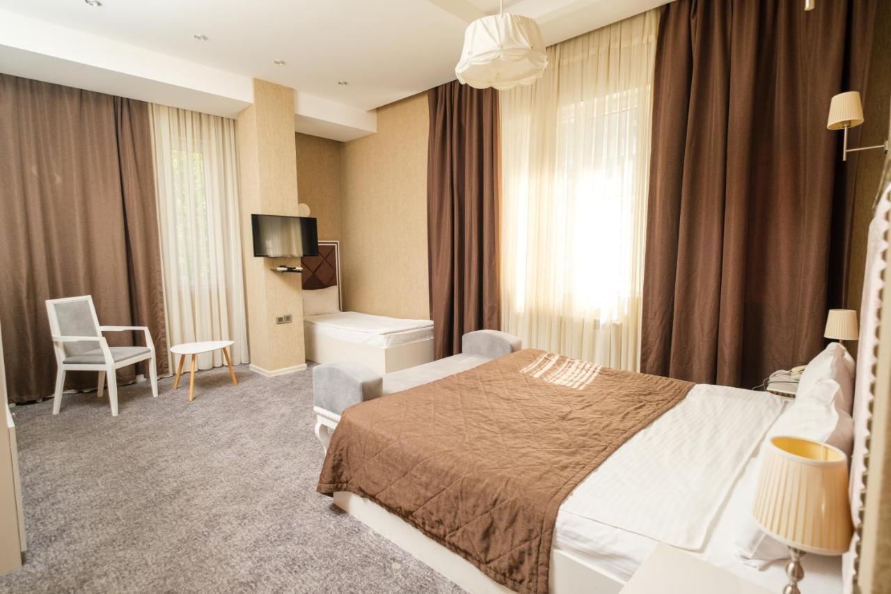 Maestro Hotel บากู ภายนอก รูปภาพ