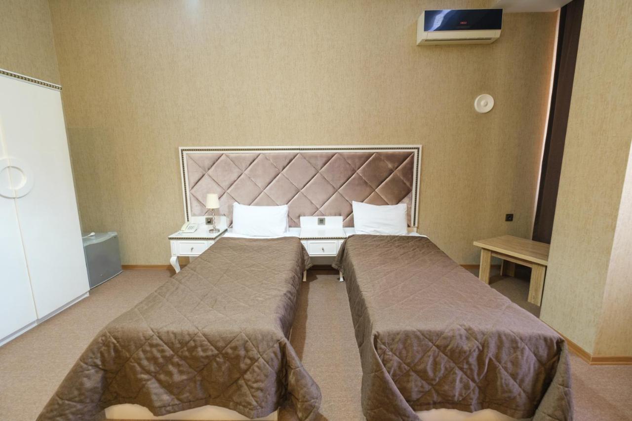 Maestro Hotel บากู ภายนอก รูปภาพ